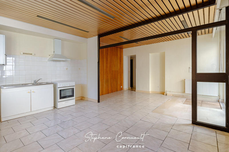 Immeuble - 116 m² - 6 pièces