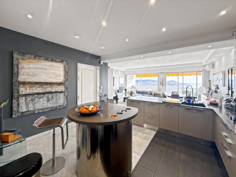 Appartement - 79 m² - 2 pièces