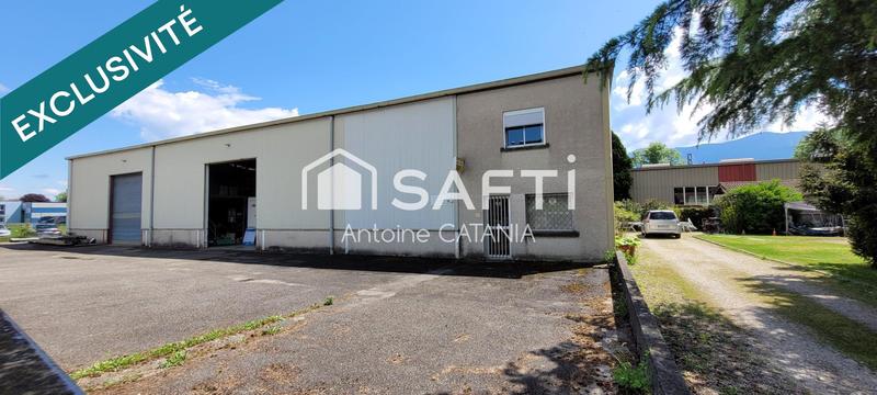 Local commercial - 565 m² - 4 pièces