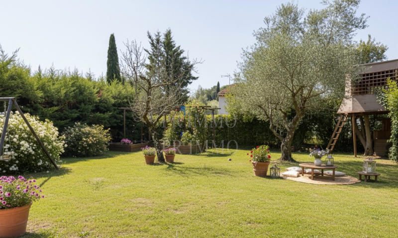 Maison - 121 m² - 5 pièces