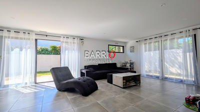 Villa - 123 m² - 4 pièces