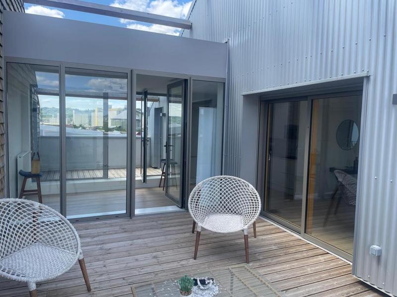 Penthouse - 127 m² - 4 pièces