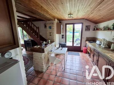 Maison - 90 m² - 3 pièces