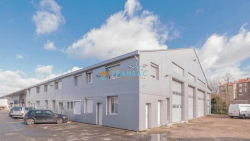 Local d'activités - 344 m²