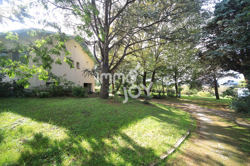 Maison - 129 m² - 6 pièces