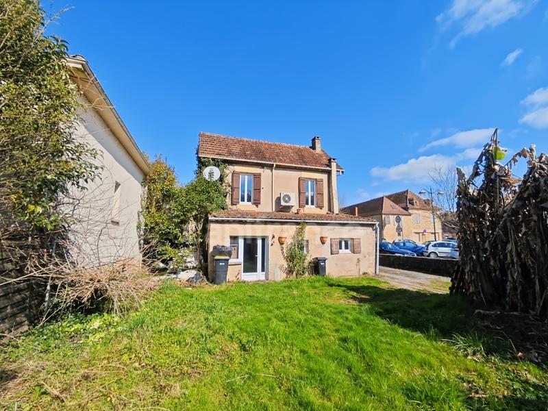 Maison de village - 86 m² - 5 pièces
