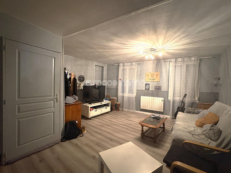 Immeuble - 18 m² - 4 pièces