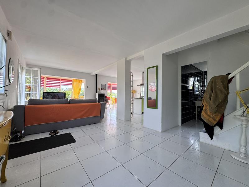 Maison - 154 m² - 6 pièces