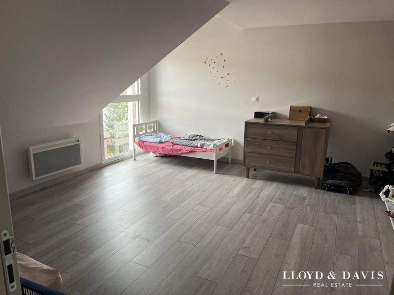 Maison - 104 m² - 3 pièces