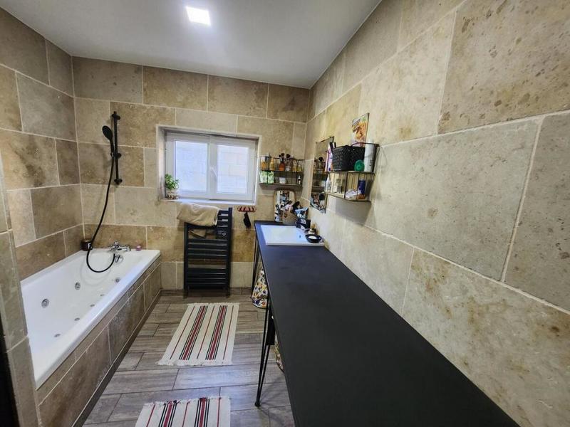 Maison - 148 m² - 6 pièces