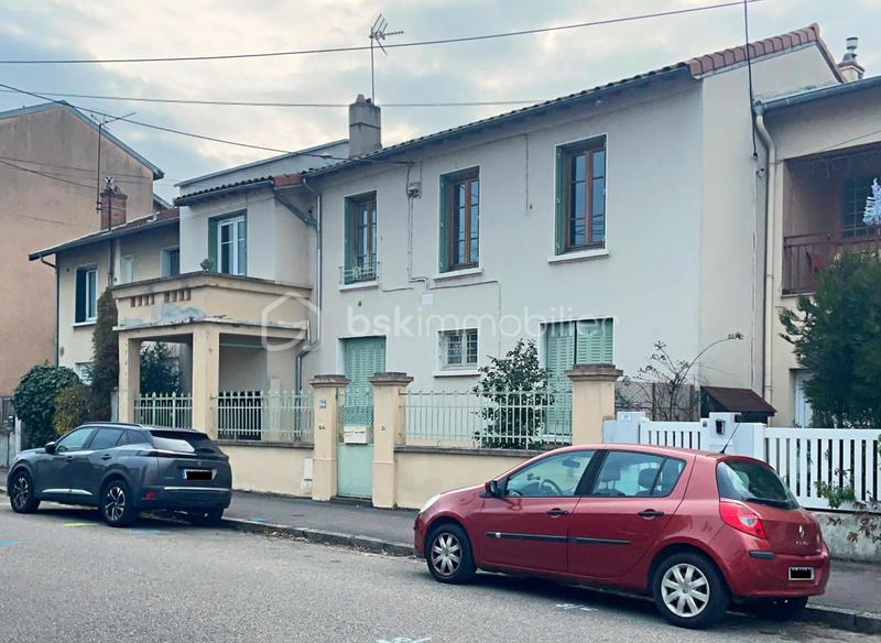 Appartement - 91 m² - 5 pièces