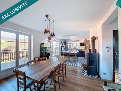 Maison - 109 m² - 6 pièces