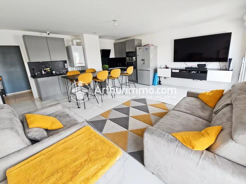 Appartement - 87 m² - 4 pièces