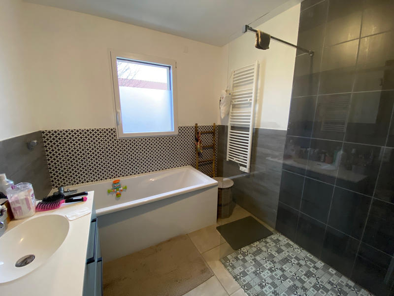 Maison - 82 m² - 3 pièces