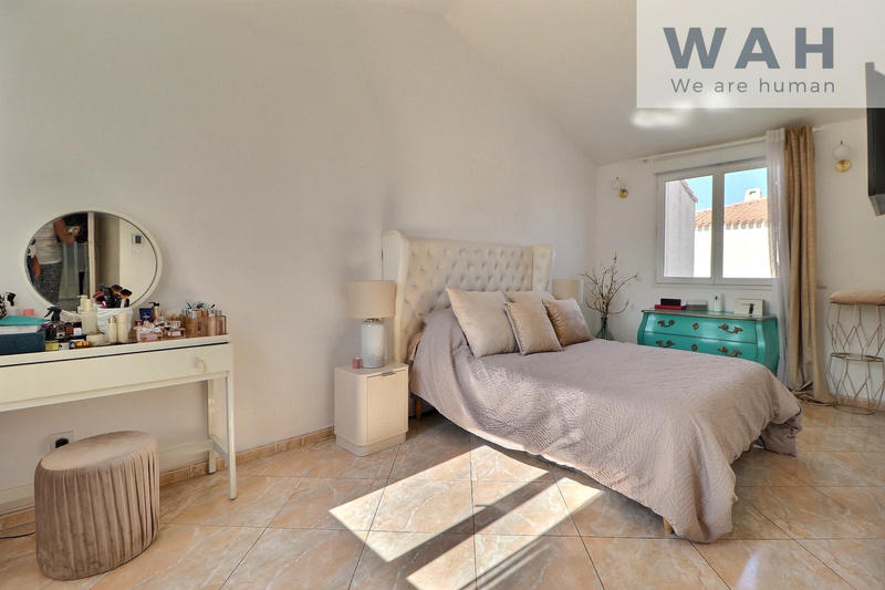 Maison - 102 m² - 6 pièces