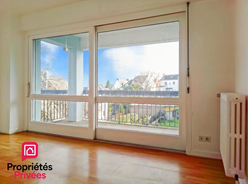 Maison - 163 m² - 9 pièces