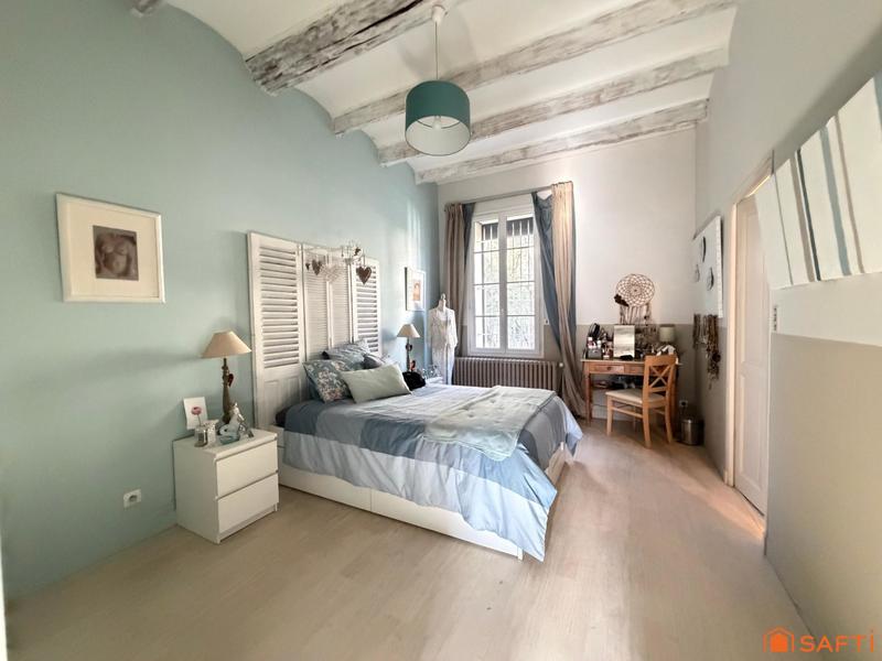 Maison - 196 m² - 7 pièces