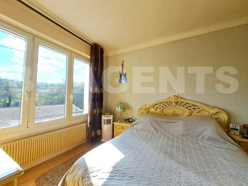 Maison - 128 m² - 5 pièces