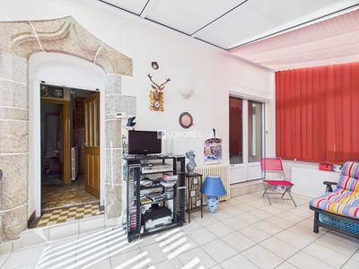 Maison - 92 m² - 4 pièces