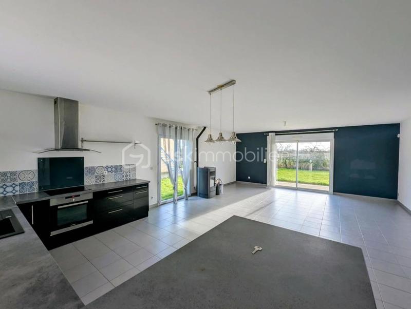 Maison - 94 m² - 4 pièces