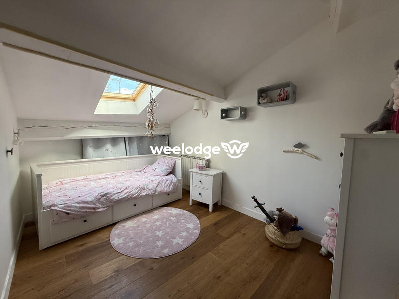 Maison ancienne - 225 m² - 7 pièces