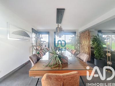 Maison de maîtres - 260 m² - 8 pièces