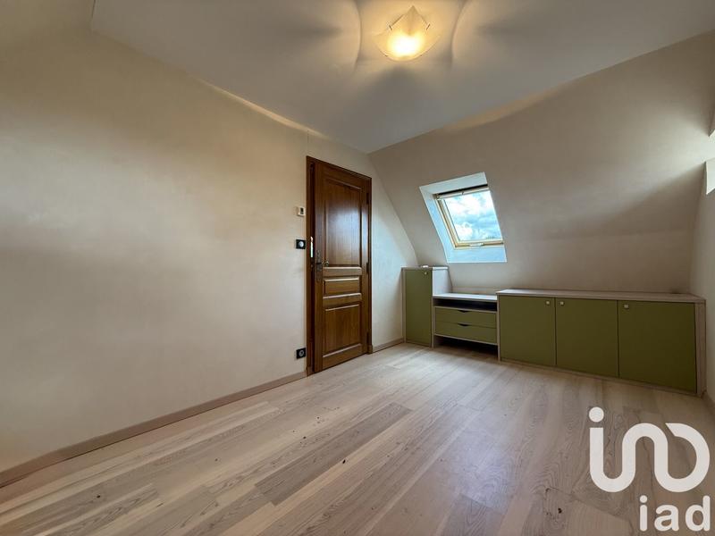 Maison - 176 m² - 7 pièces