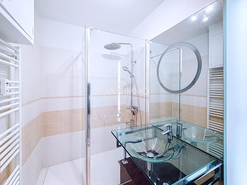 Appartement - 70 m² - 3 pièces