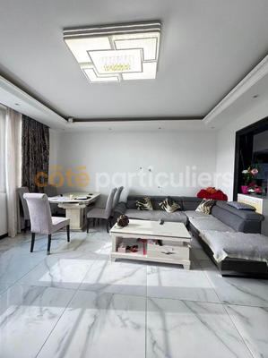 Appartement - 94 m² - 4 pièces