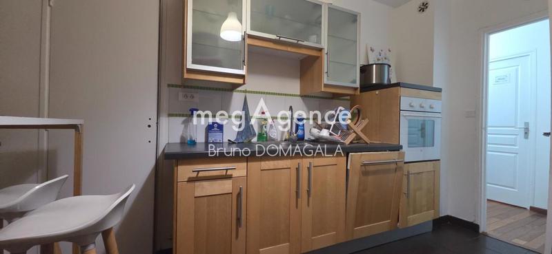 Appartement - 64 m² - 4 pièces