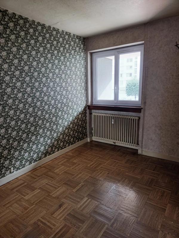 Appartement - 92 m² - 4 pièces