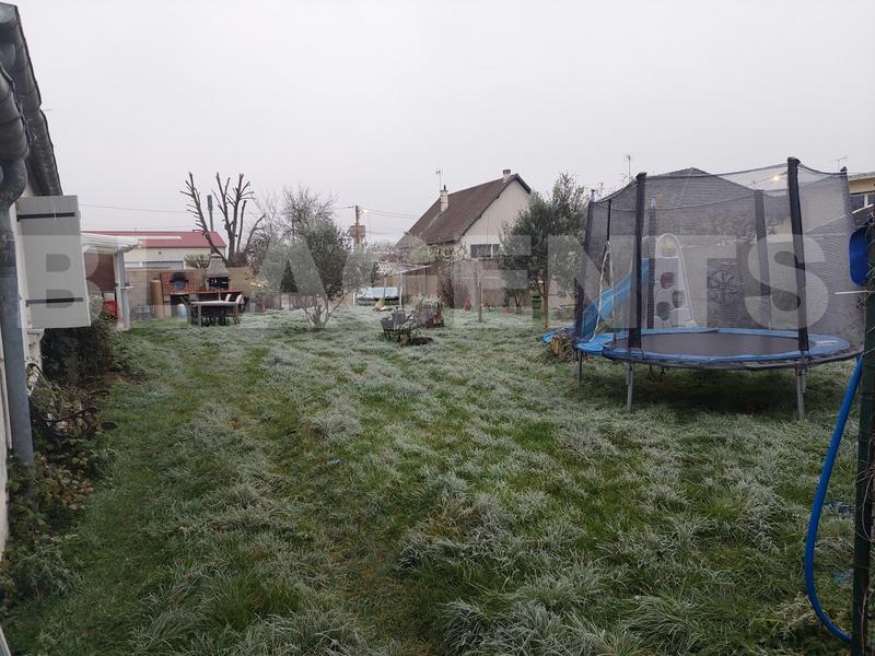 Maison - 223 m² - 7 pièces