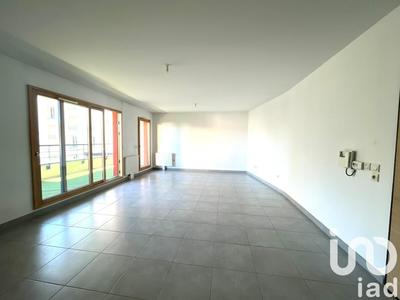 Appartement - 81 m² - 3 pièces