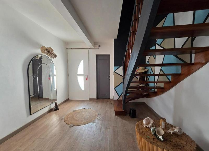 Maison - 105 m² - 5 pièces