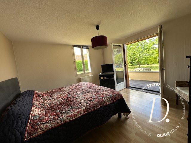 Maison ancienne - 100 m² - 4 pièces