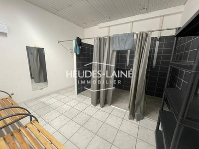 Local d'activités - 439 m²