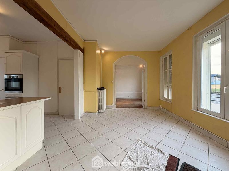 Maison - 163 m² - 6 pièces