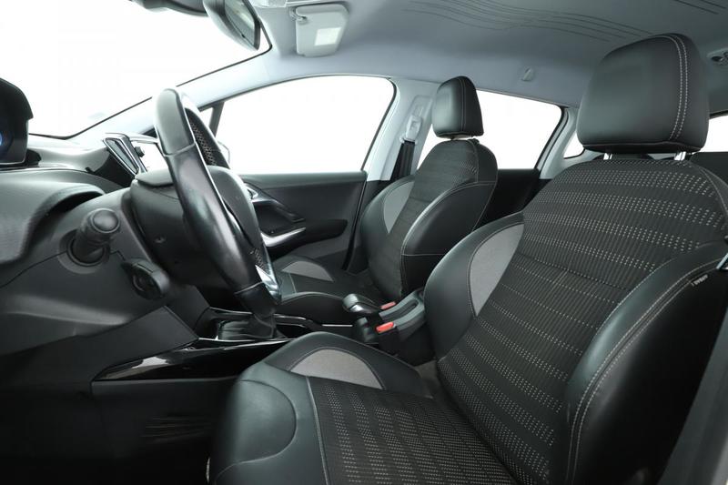 Peugeot 2008 1.6 Blue-HDi Allure 120 ch