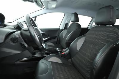 Peugeot 2008 1.6 Blue-HDi Allure 120 ch