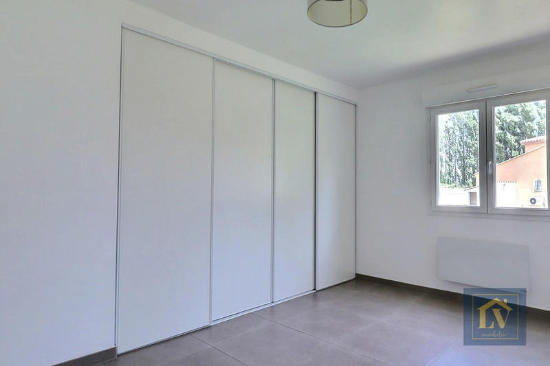 Villa - 195 m² - 6 pièces