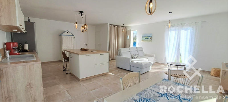 Maison - 94 m² - 4 pièces