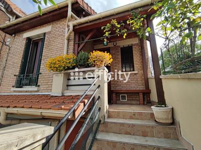 Maison - 60 m² - 3 pièces