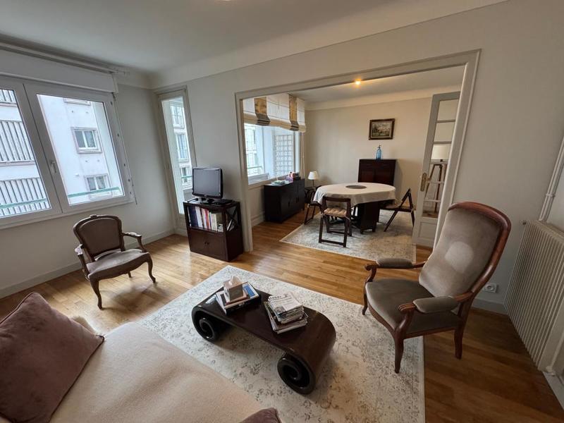 Appartement - 84 m² - 3 pièces