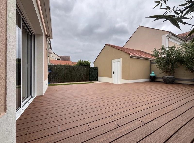 Maison - 80 m² - 5 pièces