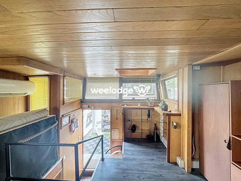 Local d'activités - 200 m²