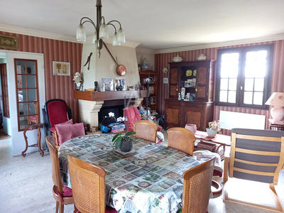 Maison - 123 m² - 6 pièces