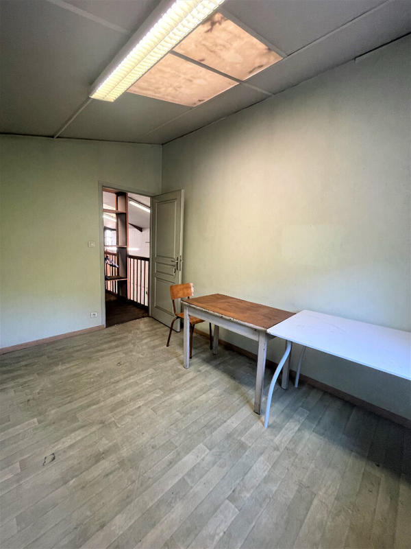 Local commercial - 175 m²