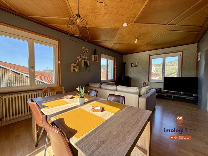 Appartement - 155 m² - 6 pièces