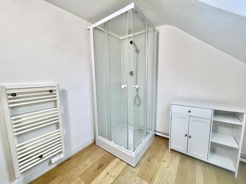 Studio - 15 m² - 1 pièce