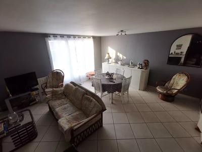 Maison - 87 m² - 5 pièces